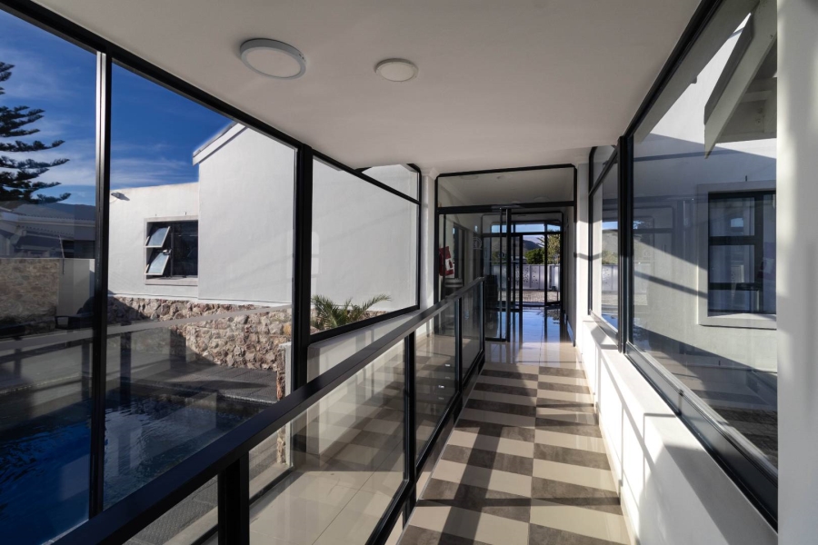7 Bedroom Property for Sale in Sandbaai Western Cape